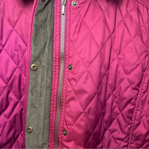 L.L. Bean Red Quilted Barn/Utility Jacket, Plaid Interior, Corduroy Detail, Sz L - Picture 4 of 13